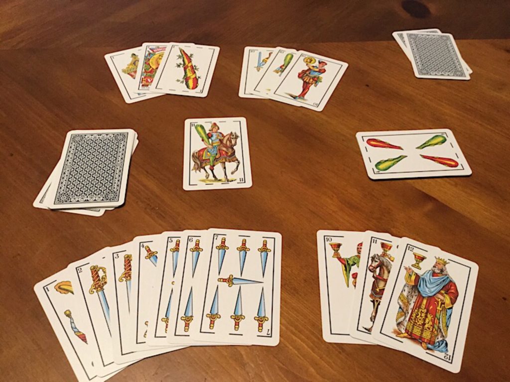 ¿Cuántas cartas se usan para jugar al chinchón?